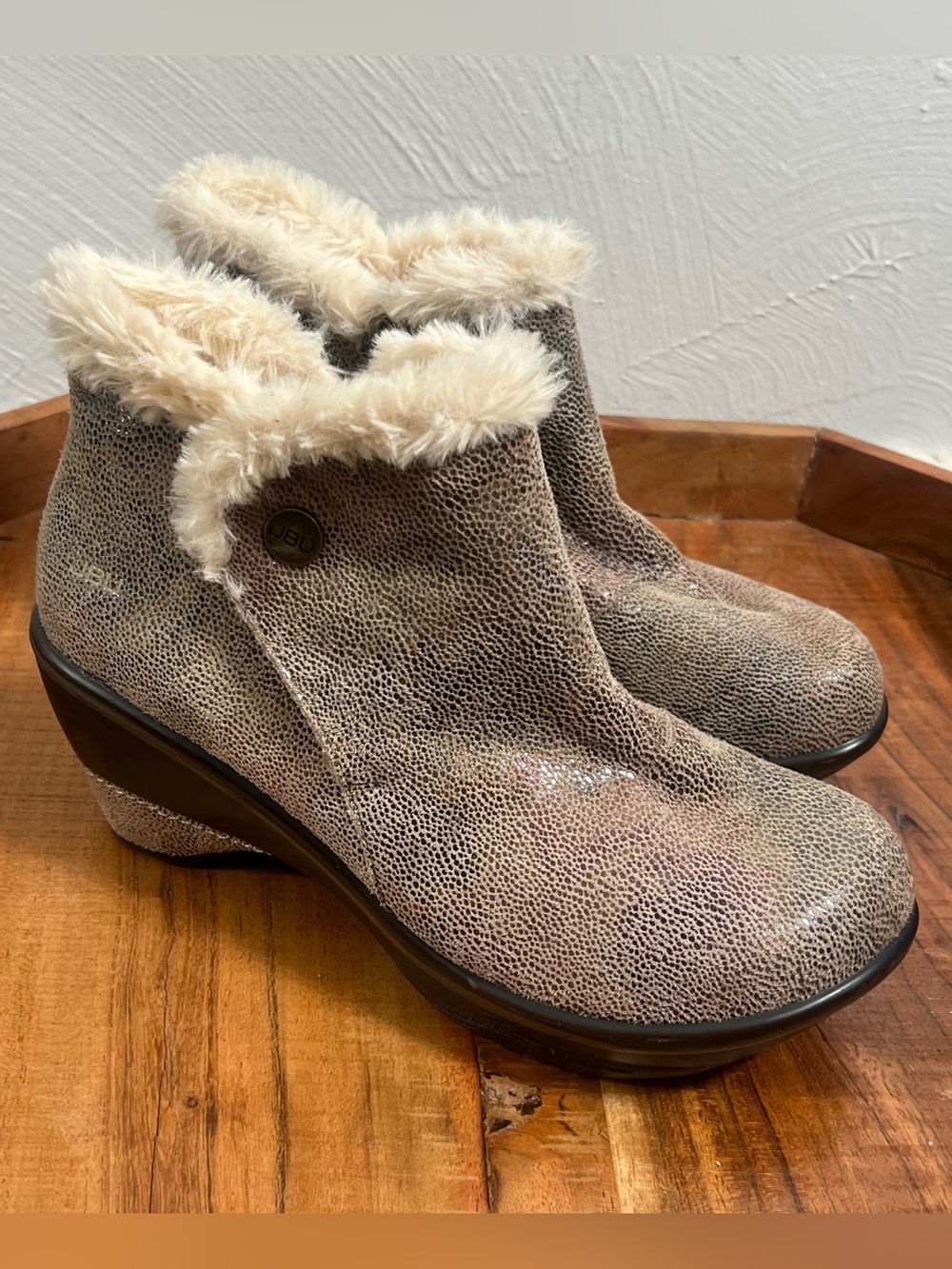 JBU by Jambu Women's MESA Ankle Bootie